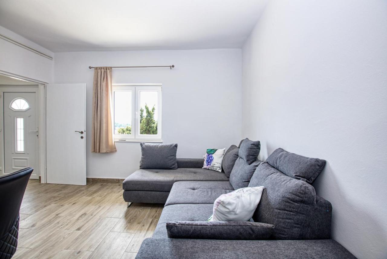 Apartment Tisno 5130C Ngoại thất bức ảnh